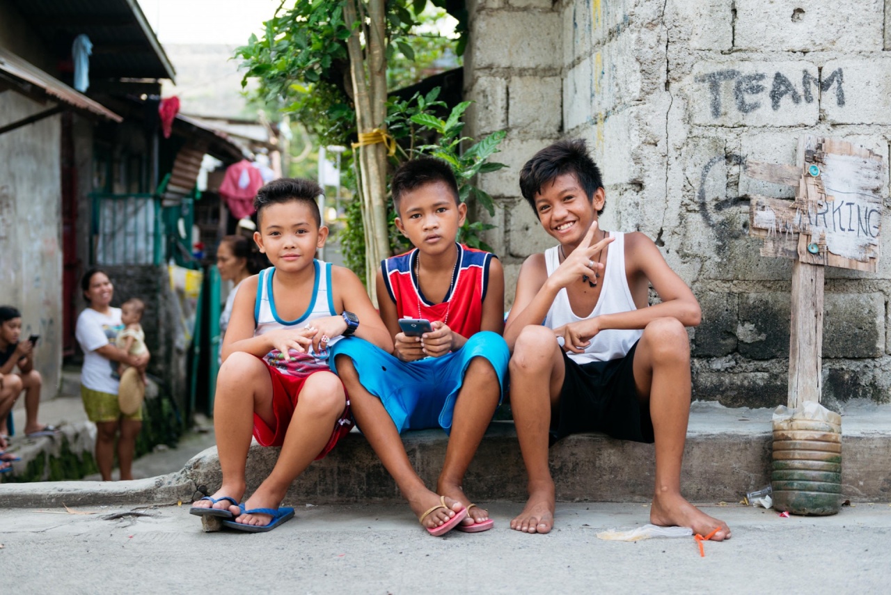 Drei von 100'000 Kindern auf den Strassen von Manila.